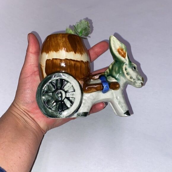 Ceramic Donkey 🫏 - Picture 5 of 5